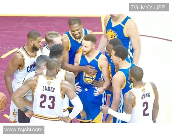 勇士与热火激战国话赛场展现篮球魅力与团队精神的巅峰对决