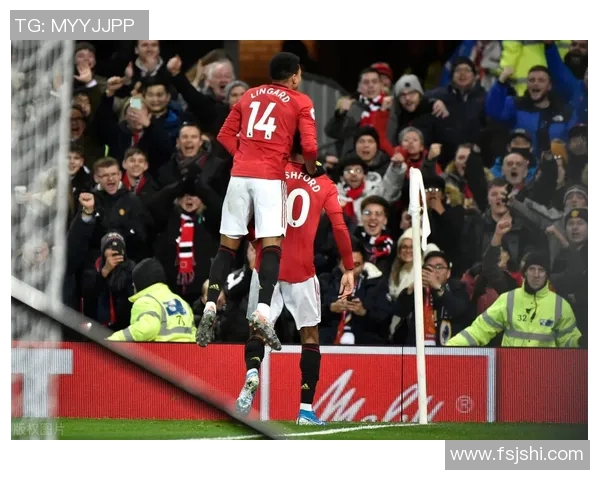 步行者与勇士激战正酣比分悬念不断引发球迷热议