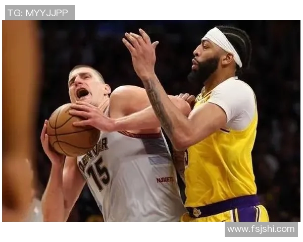 湖人对掘金比赛比分回顾及精彩瞬间分析