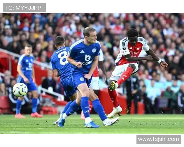 阿森纳与莱斯特城历史交锋回顾及精彩瞬间分析